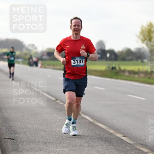 12.04.2026 - 45. Internationalen Wilhelmsburger Insellauf Dr. Thomas Lammeyer http://msf.ph/oto/9439358 12.04.2026 09:59:53 Laufen 3137 meine-sportfotos.de