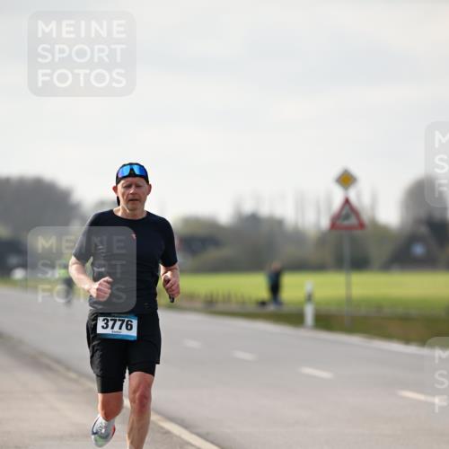 12.04.2026 - 45. Internationalen Wilhelmsburger Insellauf Dr. Thomas Lammeyer http://msf.ph/oto/9439423 12.04.2026 10:00:41 Laufen 3776 meine-sportfotos.de
