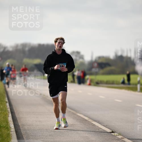 12.04.2026 - 45. Internationalen Wilhelmsburger Insellauf Dr. Thomas Lammeyer http://msf.ph/oto/9439464 12.04.2026 10:01:10 Laufen 543 meine-sportfotos.de