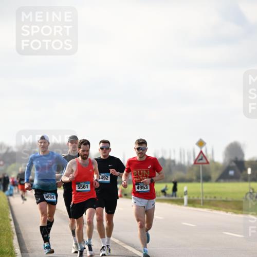 12.04.2026 - 45. Internationalen Wilhelmsburger Insellauf Dr. Thomas Lammeyer http://msf.ph/oto/9439499 12.04.2026 10:01:28 Laufen 5684, 5561, 1492, 4953 meine-sportfotos.de