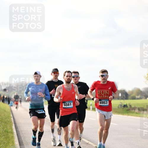 12.04.2026 - 45. Internationalen Wilhelmsburger Insellauf Dr. Thomas Lammeyer http://msf.ph/oto/9439512 12.04.2026 10:01:30 Laufen 4, 5684, 5561, 4953 meine-sportfotos.de