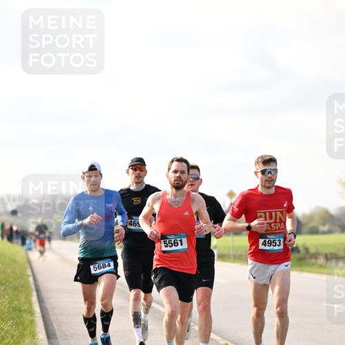 12.04.2026 - 45. Internationalen Wilhelmsburger Insellauf Dr. Thomas Lammeyer http://msf.ph/oto/9439515 12.04.2026 10:01:31 Laufen 5684, 469, 5561, 4953 meine-sportfotos.de