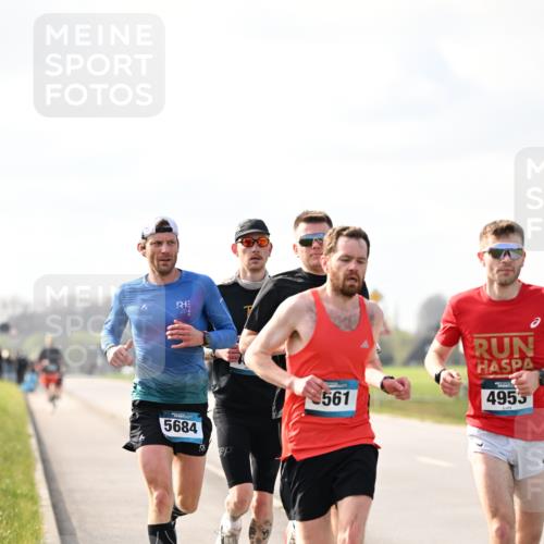 12.04.2026 - 45. Internationalen Wilhelmsburger Insellauf Dr. Thomas Lammeyer http://msf.ph/oto/9439518 12.04.2026 10:01:31 Laufen 26, 5684, 561, 4955 meine-sportfotos.de