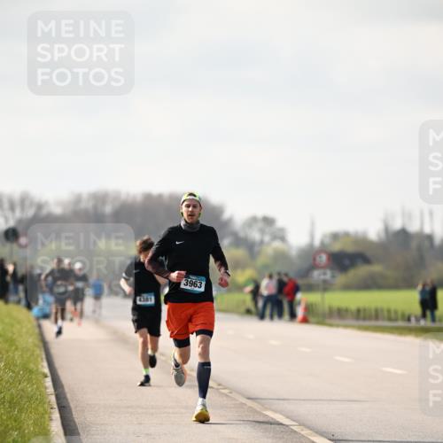 12.04.2026 - 45. Internationalen Wilhelmsburger Insellauf Dr. Thomas Lammeyer http://msf.ph/oto/9439526 12.04.2026 10:01:41 Laufen 4381, 3963 meine-sportfotos.de