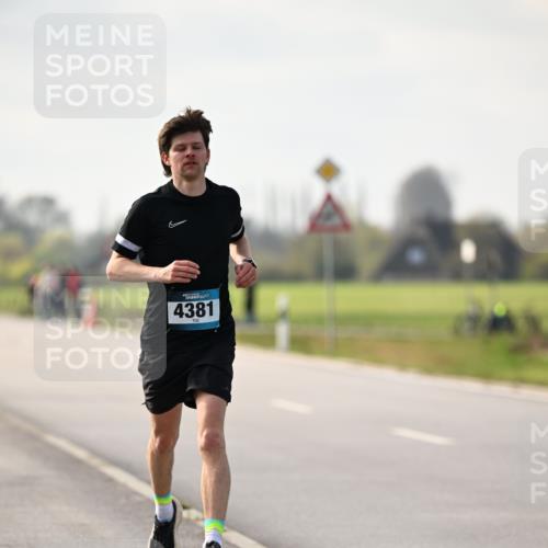 12.04.2026 - 45. Internationalen Wilhelmsburger Insellauf Dr. Thomas Lammeyer http://msf.ph/oto/9439565 12.04.2026 10:01:48 Laufen 4381 meine-sportfotos.de
