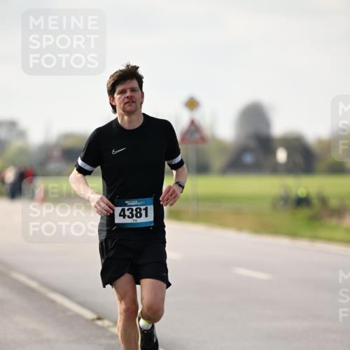 12.04.2026 - 45. Internationalen Wilhelmsburger Insellauf Dr. Thomas Lammeyer http://msf.ph/oto/9439569 12.04.2026 10:01:48 Laufen 4381 meine-sportfotos.de