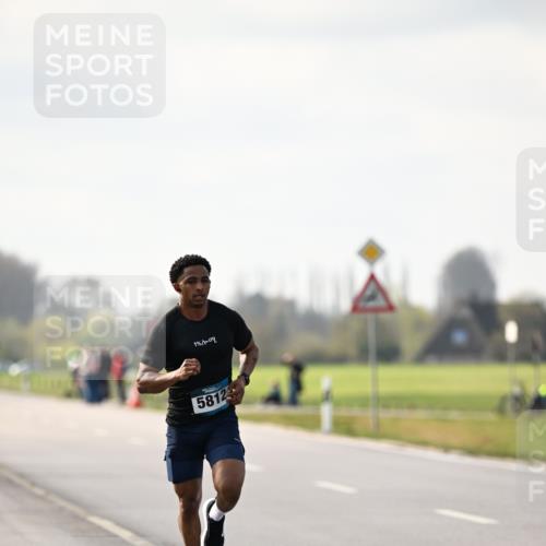 12.04.2026 - 45. Internationalen Wilhelmsburger Insellauf Dr. Thomas Lammeyer http://msf.ph/oto/9439587 12.04.2026 10:01:55 Laufen 1977009, 5812 meine-sportfotos.de