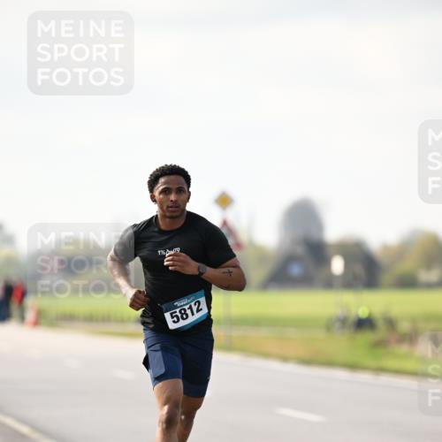 12.04.2026 - 45. Internationalen Wilhelmsburger Insellauf Dr. Thomas Lammeyer http://msf.ph/oto/9439596 12.04.2026 10:01:56 Laufen 1, 5812 meine-sportfotos.de