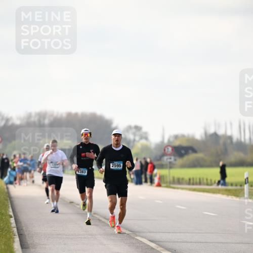 12.04.2026 - 45. Internationalen Wilhelmsburger Insellauf Dr. Thomas Lammeyer http://msf.ph/oto/9439606 12.04.2026 10:01:59 Laufen 2383, 2595 meine-sportfotos.de