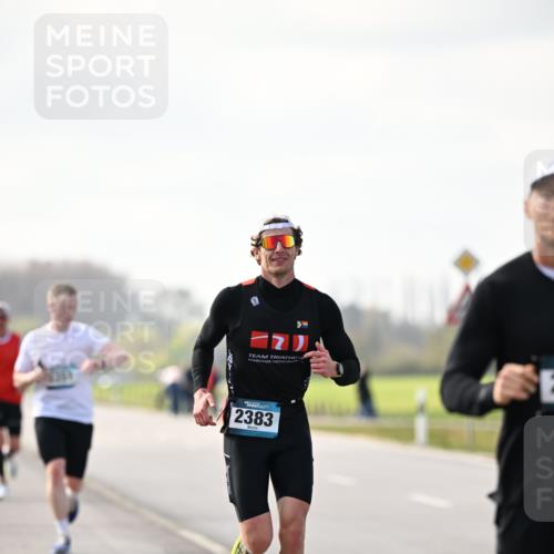 12.04.2026 - 45. Internationalen Wilhelmsburger Insellauf Dr. Thomas Lammeyer http://msf.ph/oto/9439644 12.04.2026 10:02:05 Laufen 2383 meine-sportfotos.de