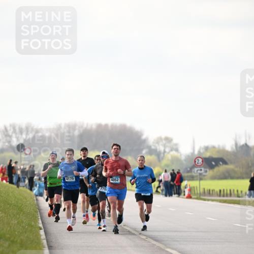 12.04.2026 - 45. Internationalen Wilhelmsburger Insellauf Dr. Thomas Lammeyer http://msf.ph/oto/9439661 12.04.2026 10:02:19 Laufen 4175, 2707, 4052 meine-sportfotos.de