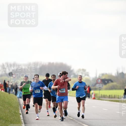 12.04.2026 - 45. Internationalen Wilhelmsburger Insellauf Dr. Thomas Lammeyer http://msf.ph/oto/9439671 12.04.2026 10:02:20 Laufen 4175, 4052 meine-sportfotos.de