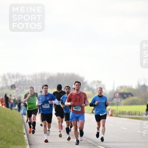 12.04.2026 - 45. Internationalen Wilhelmsburger Insellauf Dr. Thomas Lammeyer http://msf.ph/oto/9439676 12.04.2026 10:02:21 Laufen 4175, 56, 4052 meine-sportfotos.de