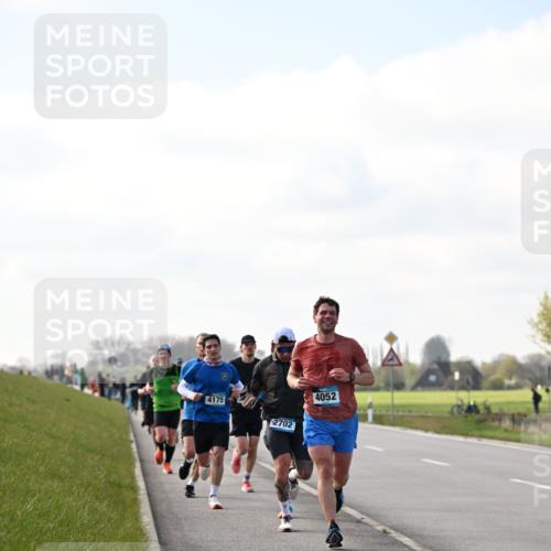 12.04.2026 - 45. Internationalen Wilhelmsburger Insellauf Dr. Thomas Lammeyer http://msf.ph/oto/9439697 12.04.2026 10:02:26 Laufen 4175, 2702, 4052 meine-sportfotos.de