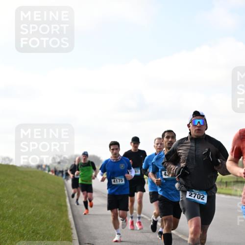 12.04.2026 - 45. Internationalen Wilhelmsburger Insellauf Dr. Thomas Lammeyer http://msf.ph/oto/9439710 12.04.2026 10:02:28 Laufen 4175, 61, 2702, 8 meine-sportfotos.de