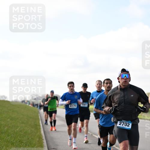 12.04.2026 - 45. Internationalen Wilhelmsburger Insellauf Dr. Thomas Lammeyer http://msf.ph/oto/9439711 12.04.2026 10:02:28 Laufen 4175, 2702 meine-sportfotos.de