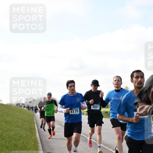 12.04.2026 - 45. Internationalen Wilhelmsburger Insellauf Dr. Thomas Lammeyer http://msf.ph/oto/9439714 12.04.2026 10:02:29 Laufen 4175, 3561 meine-sportfotos.de