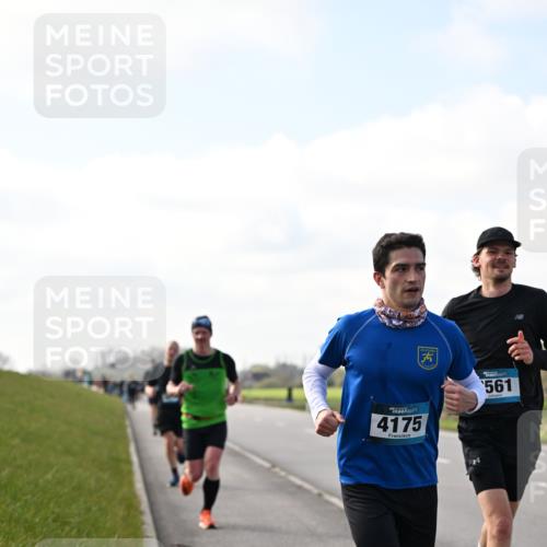 12.04.2026 - 45. Internationalen Wilhelmsburger Insellauf Dr. Thomas Lammeyer http://msf.ph/oto/9439721 12.04.2026 10:02:30 Laufen 4175, 561 meine-sportfotos.de