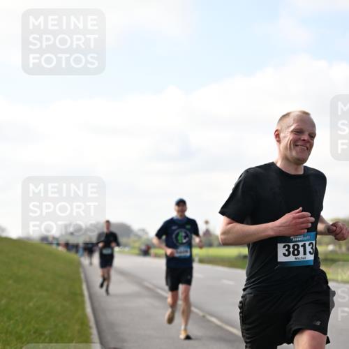 12.04.2026 - 45. Internationalen Wilhelmsburger Insellauf Dr. Thomas Lammeyer http://msf.ph/oto/9439743 12.04.2026 10:02:34 Laufen 3813 meine-sportfotos.de