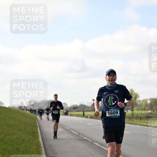 12.04.2026 - 45. Internationalen Wilhelmsburger Insellauf Dr. Thomas Lammeyer http://msf.ph/oto/9439752 12.04.2026 10:02:35 Laufen 361, 5609 meine-sportfotos.de