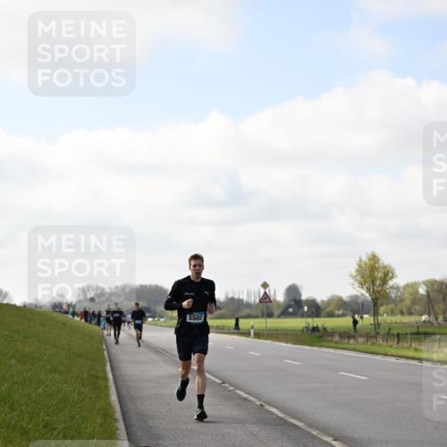 12.04.2026 - 45. Internationalen Wilhelmsburger Insellauf Dr. Thomas Lammeyer http://msf.ph/oto/9439756 12.04.2026 10:02:36 Laufen 5502 meine-sportfotos.de