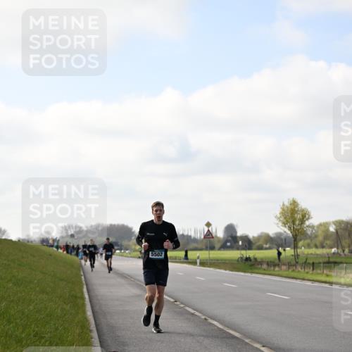 12.04.2026 - 45. Internationalen Wilhelmsburger Insellauf Dr. Thomas Lammeyer http://msf.ph/oto/9439757 12.04.2026 10:02:37 Laufen 5502 meine-sportfotos.de