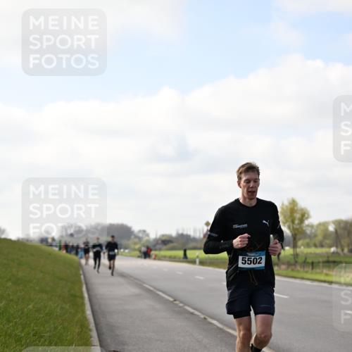 12.04.2026 - 45. Internationalen Wilhelmsburger Insellauf Dr. Thomas Lammeyer http://msf.ph/oto/9439770 12.04.2026 10:02:38 Laufen 5502 meine-sportfotos.de