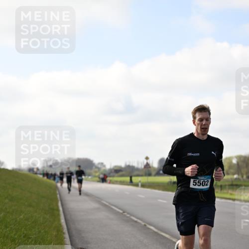 12.04.2026 - 45. Internationalen Wilhelmsburger Insellauf Dr. Thomas Lammeyer http://msf.ph/oto/9439772 12.04.2026 10:02:39 Laufen 5502 meine-sportfotos.de