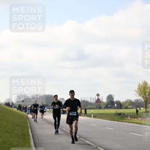 12.04.2026 - 45. Internationalen Wilhelmsburger Insellauf Dr. Thomas Lammeyer http://msf.ph/oto/9439789 12.04.2026 10:02:45 Laufen 4673, 5569 meine-sportfotos.de