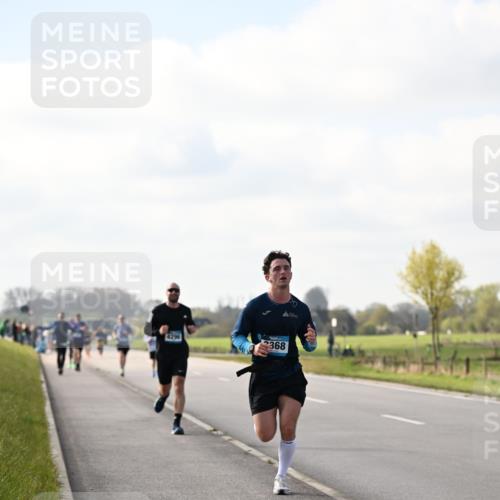 12.04.2026 - 45. Internationalen Wilhelmsburger Insellauf Dr. Thomas Lammeyer http://msf.ph/oto/9439851 12.04.2026 10:02:58 Laufen 4296, 368 meine-sportfotos.de