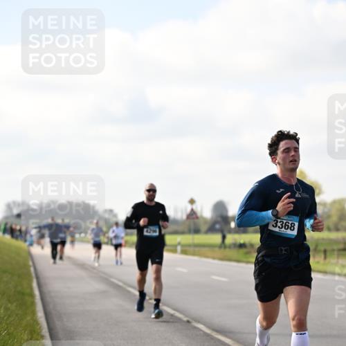 12.04.2026 - 45. Internationalen Wilhelmsburger Insellauf Dr. Thomas Lammeyer http://msf.ph/oto/9439856 12.04.2026 10:02:59 Laufen 3368 meine-sportfotos.de