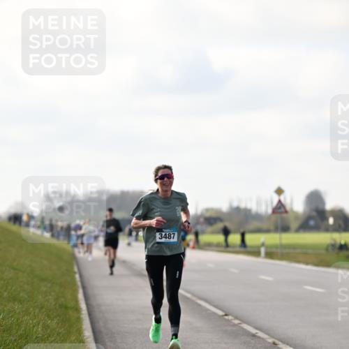 12.04.2026 - 45. Internationalen Wilhelmsburger Insellauf Dr. Thomas Lammeyer http://msf.ph/oto/9439880 12.04.2026 10:03:12 Laufen 3487 meine-sportfotos.de
