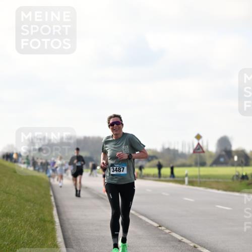 12.04.2026 - 45. Internationalen Wilhelmsburger Insellauf Dr. Thomas Lammeyer http://msf.ph/oto/9439882 12.04.2026 10:03:12 Laufen 3487, 20 meine-sportfotos.de