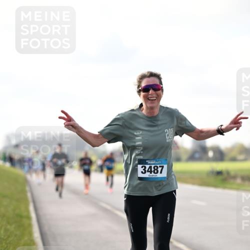 12.04.2026 - 45. Internationalen Wilhelmsburger Insellauf Dr. Thomas Lammeyer http://msf.ph/oto/9439894 12.04.2026 10:03:14 Laufen 45, 3487, 20, 201 meine-sportfotos.de