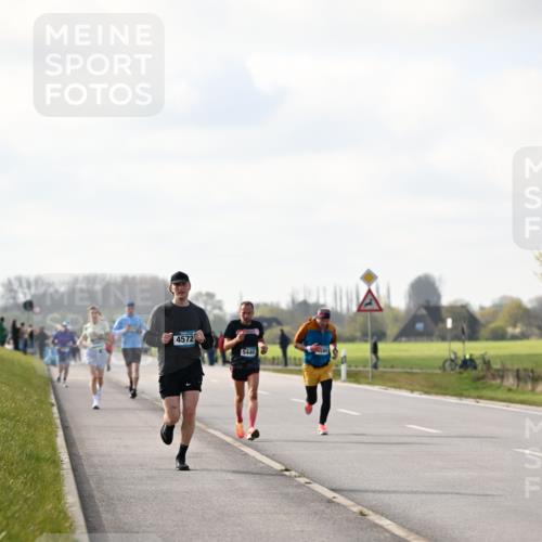 12.04.2026 - 45. Internationalen Wilhelmsburger Insellauf Dr. Thomas Lammeyer http://msf.ph/oto/9439915 12.04.2026 10:03:18 Laufen 4572, 5440 meine-sportfotos.de