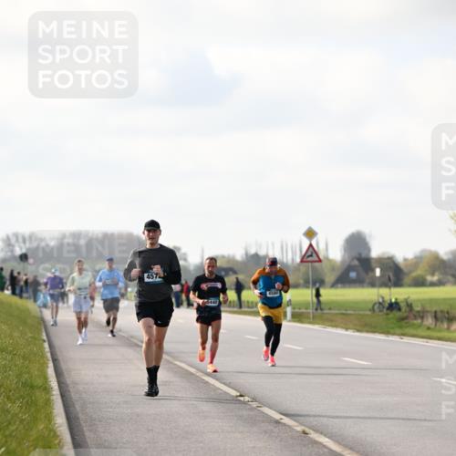 12.04.2026 - 45. Internationalen Wilhelmsburger Insellauf Dr. Thomas Lammeyer http://msf.ph/oto/9439916 12.04.2026 10:03:18 Laufen 457, 5440, 4580 meine-sportfotos.de