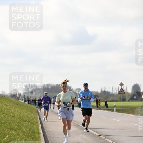 12.04.2026 - 45. Internationalen Wilhelmsburger Insellauf Dr. Thomas Lammeyer http://msf.ph/oto/9439945 12.04.2026 10:03:25 Laufen 3473, 550, 4225 meine-sportfotos.de