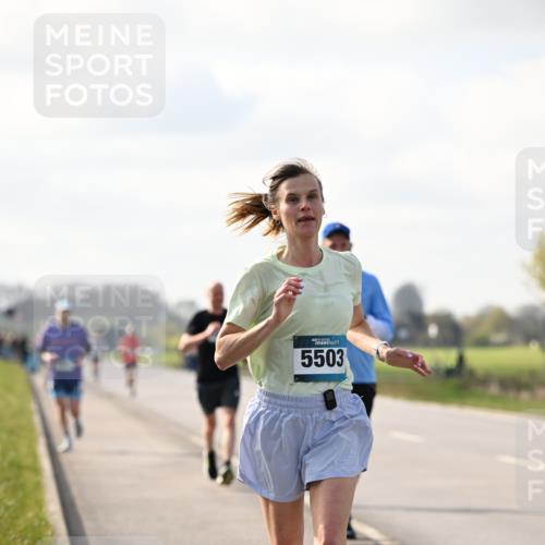 12.04.2026 - 45. Internationalen Wilhelmsburger Insellauf Dr. Thomas Lammeyer http://msf.ph/oto/9439964 12.04.2026 10:03:28 Laufen 45, 5503 meine-sportfotos.de