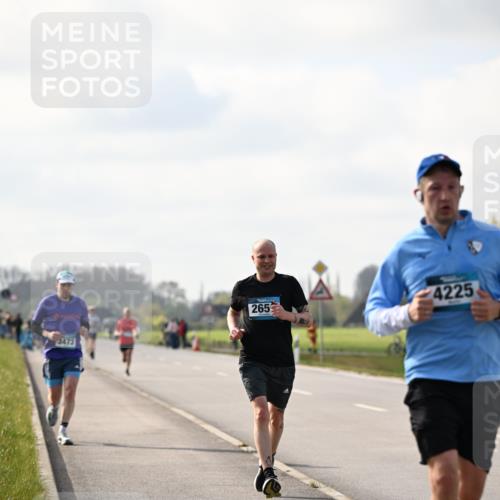 12.04.2026 - 45. Internationalen Wilhelmsburger Insellauf Dr. Thomas Lammeyer http://msf.ph/oto/9439974 12.04.2026 10:03:30 Laufen 3473, 265, 4225 meine-sportfotos.de