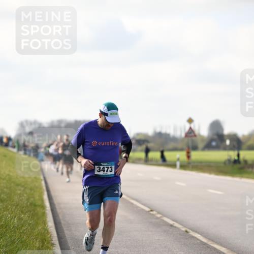 12.04.2026 - 45. Internationalen Wilhelmsburger Insellauf Dr. Thomas Lammeyer http://msf.ph/oto/9439993 12.04.2026 10:03:33 Laufen 3473 meine-sportfotos.de