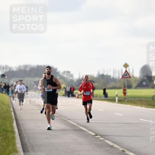 12.04.2026 - 45. Internationalen Wilhelmsburger Insellauf Dr. Thomas Lammeyer http://msf.ph/oto/9440008 12.04.2026 10:03:38 Laufen 4061, 4528 meine-sportfotos.de