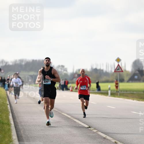 12.04.2026 - 45. Internationalen Wilhelmsburger Insellauf Dr. Thomas Lammeyer http://msf.ph/oto/9440013 12.04.2026 10:03:39 Laufen 4061, 4528 meine-sportfotos.de