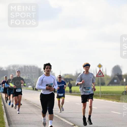 12.04.2026 - 45. Internationalen Wilhelmsburger Insellauf Dr. Thomas Lammeyer http://msf.ph/oto/9440055 12.04.2026 10:03:47 Laufen 5415, 2213, 4495 meine-sportfotos.de