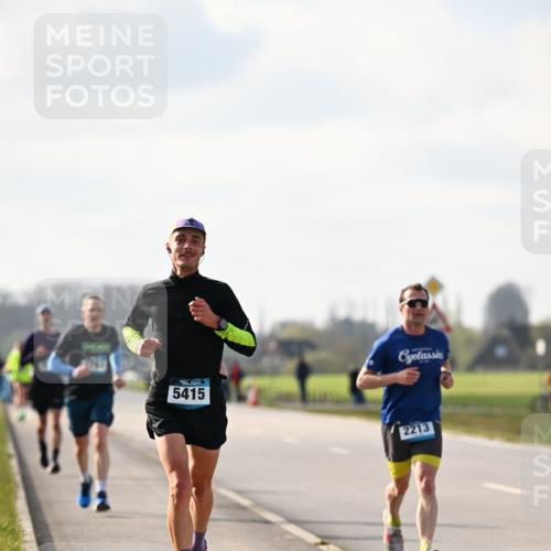 12.04.2026 - 45. Internationalen Wilhelmsburger Insellauf Dr. Thomas Lammeyer http://msf.ph/oto/9440076 12.04.2026 10:03:51 Laufen 5415, 2213 meine-sportfotos.de