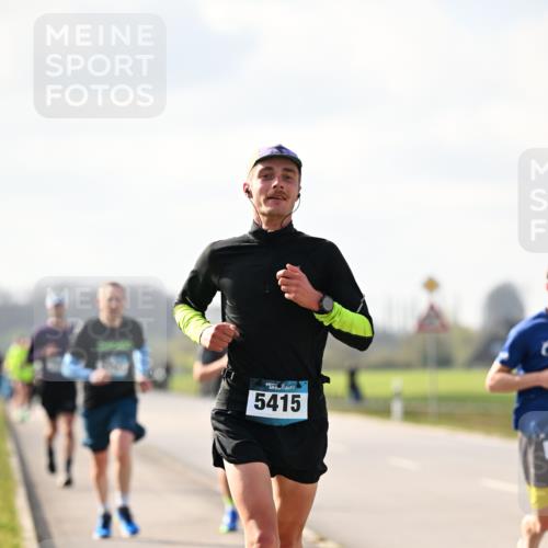 12.04.2026 - 45. Internationalen Wilhelmsburger Insellauf Dr. Thomas Lammeyer http://msf.ph/oto/9440086 12.04.2026 10:03:53 Laufen 5415 meine-sportfotos.de