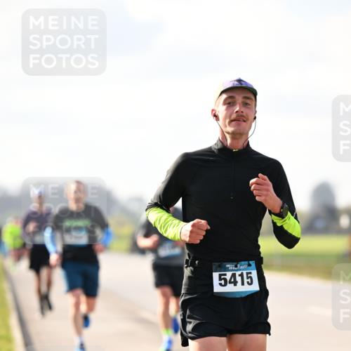 12.04.2026 - 45. Internationalen Wilhelmsburger Insellauf Dr. Thomas Lammeyer http://msf.ph/oto/9440090 12.04.2026 10:03:53 Laufen 5415 meine-sportfotos.de