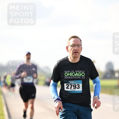 12.04.2026 - 45. Internationalen Wilhelmsburger Insellauf Dr. Thomas Lammeyer http://msf.ph/oto/9440112 12.04.2026 10:03:57 Laufen 22, 2793 meine-sportfotos.de