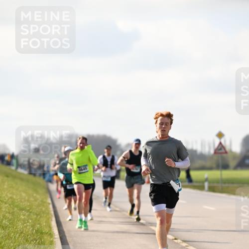 12.04.2026 - 45. Internationalen Wilhelmsburger Insellauf Dr. Thomas Lammeyer http://msf.ph/oto/9440127 12.04.2026 10:04:05 Laufen  meine-sportfotos.de