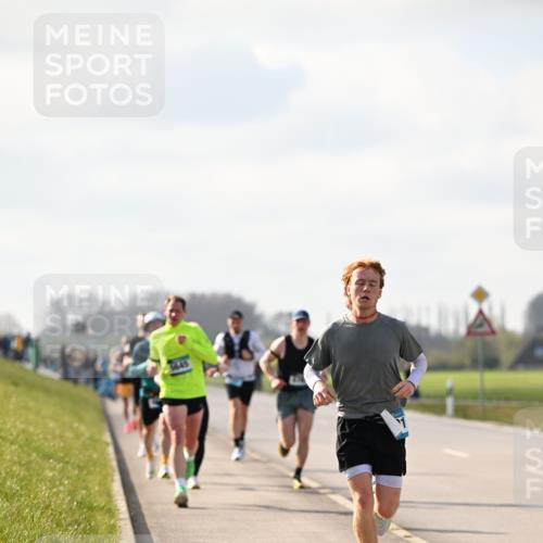 12.04.2026 - 45. Internationalen Wilhelmsburger Insellauf Dr. Thomas Lammeyer http://msf.ph/oto/9440128 12.04.2026 10:04:06 Laufen  meine-sportfotos.de