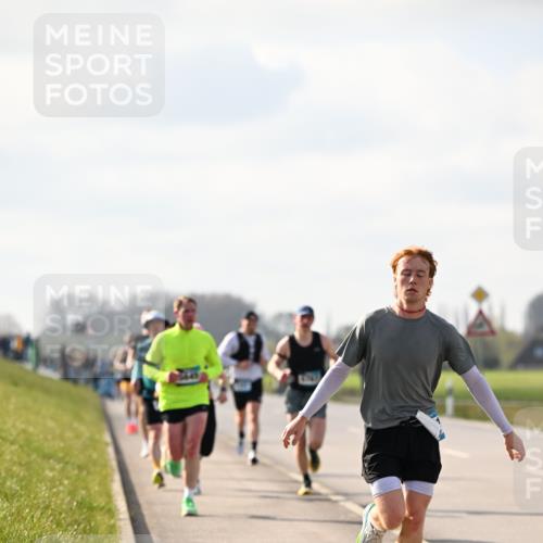 12.04.2026 - 45. Internationalen Wilhelmsburger Insellauf Dr. Thomas Lammeyer http://msf.ph/oto/9440131 12.04.2026 10:04:06 Laufen  meine-sportfotos.de